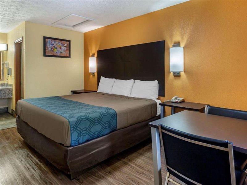 Econo Lodge Nashville North - Opryland Kültér fotó
