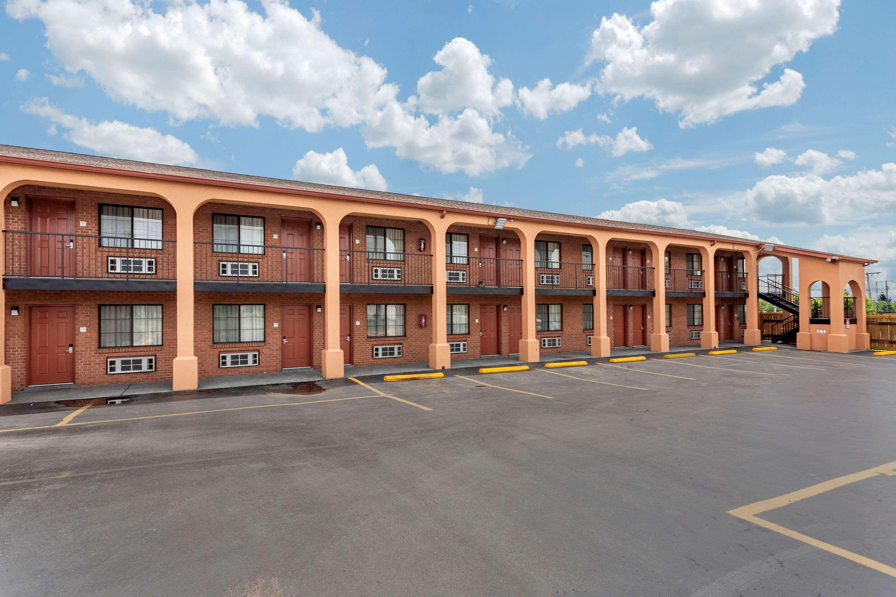 Econo Lodge Nashville North - Opryland Kültér fotó